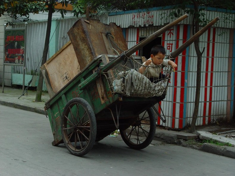 童车 摄影 一口饮尽西江