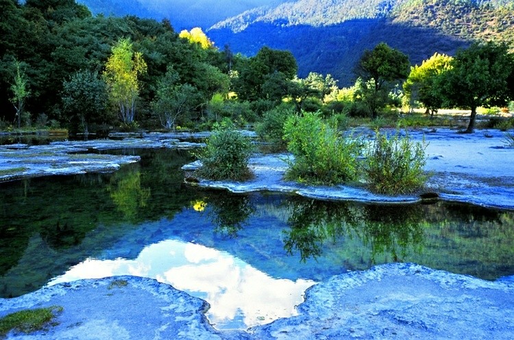 山沟小景 摄影 榕树下