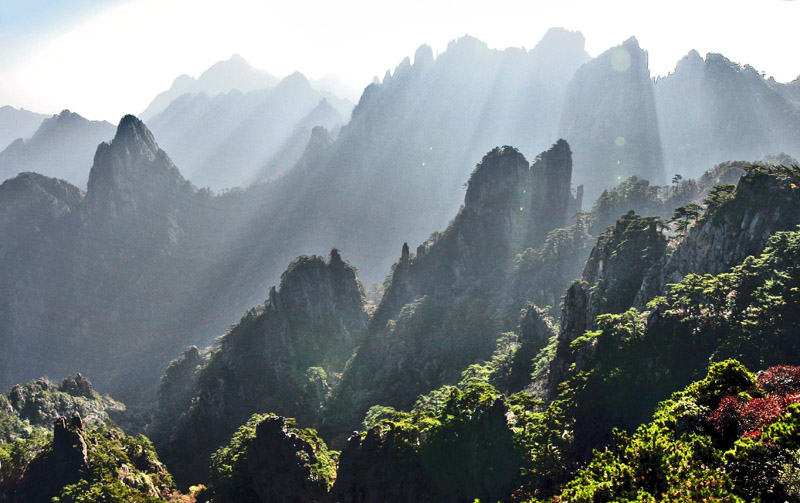 《黄山晨曦》 摄影 柳州石