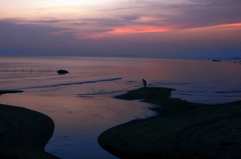 川流恋晚霞 摄影 江行