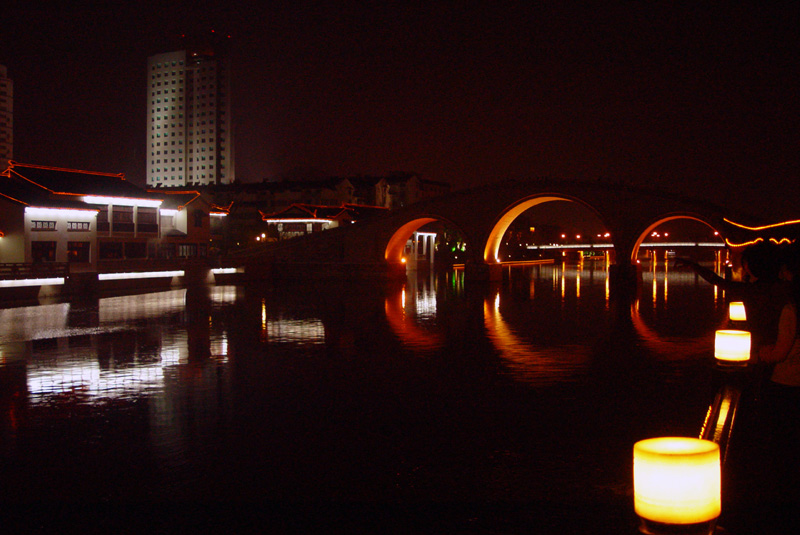 夜觅 摄影 见贤思齐