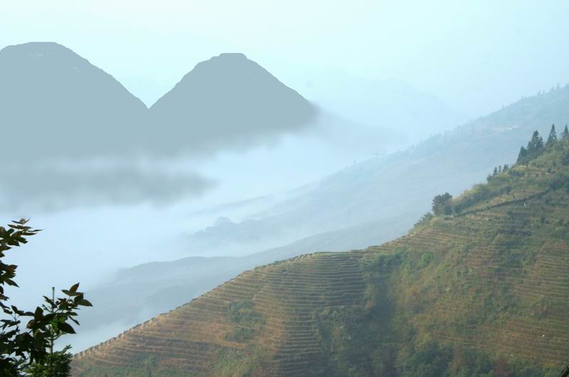 大山晨雾 摄影 万水千山