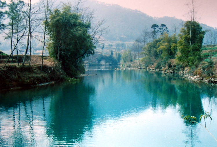 河边小景 摄影 一笑天