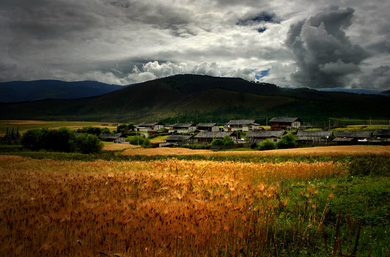 小山村 摄影 老坑