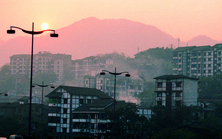 夕阳、古镇 摄影 山城老山羊