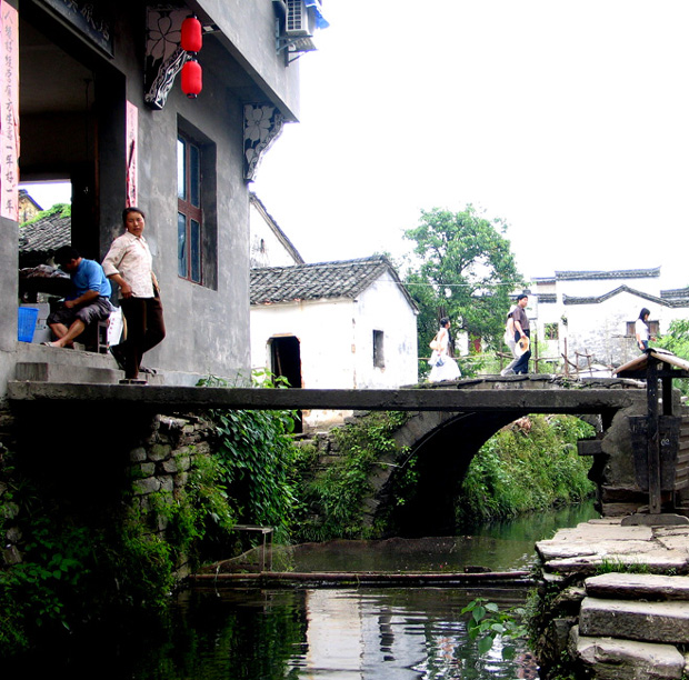 每天从小桥走出 摄影 景萍