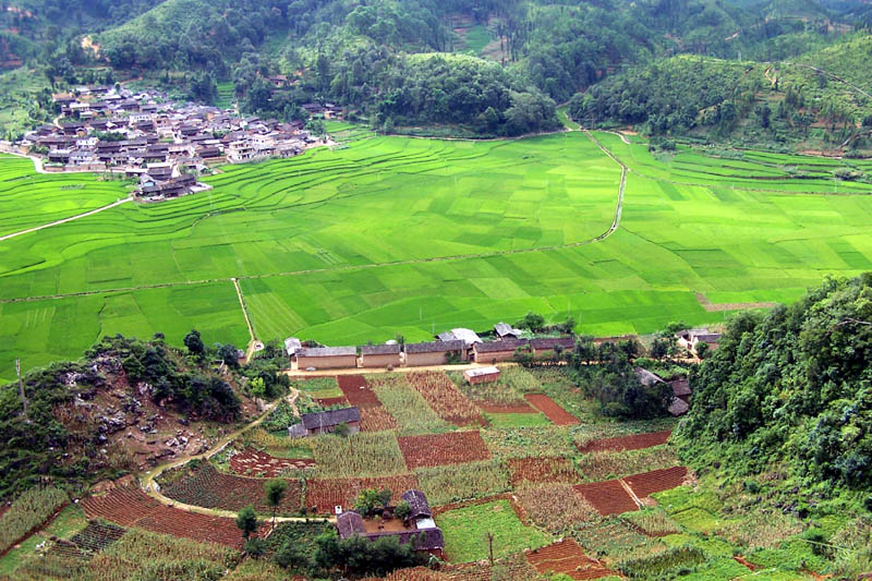 小山村 摄影 遇路