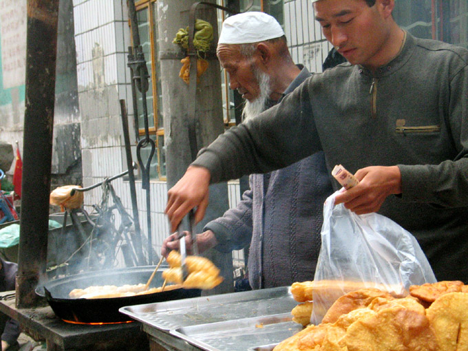 父子煎饼摊 摄影 天地间