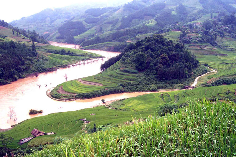 河湾 摄影 遇路