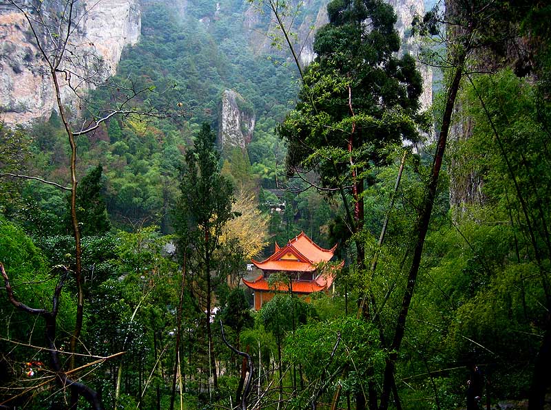 深山古寺 摄影 渐渐石