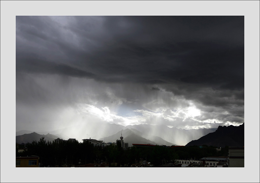 高原云雨 摄影 jieyisun