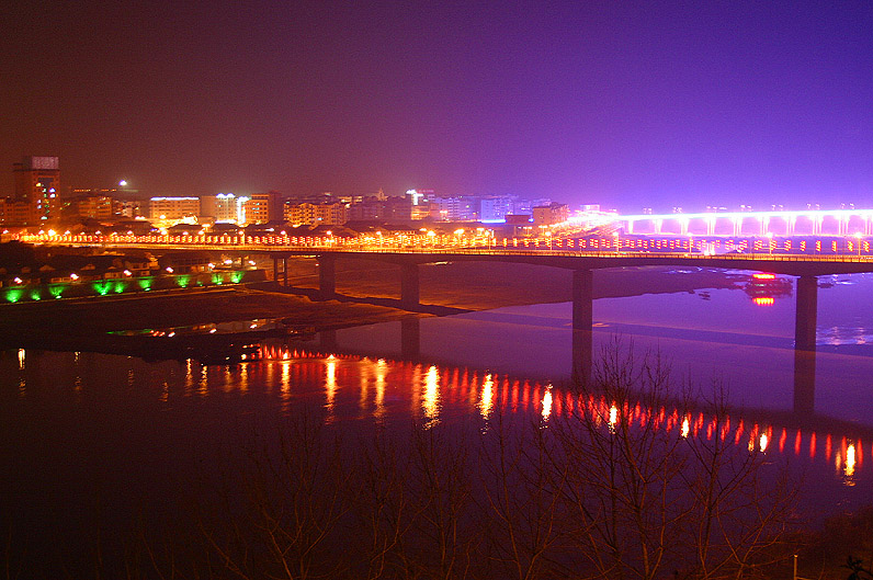 《古城夜景》 摄影 liuxiaozhong