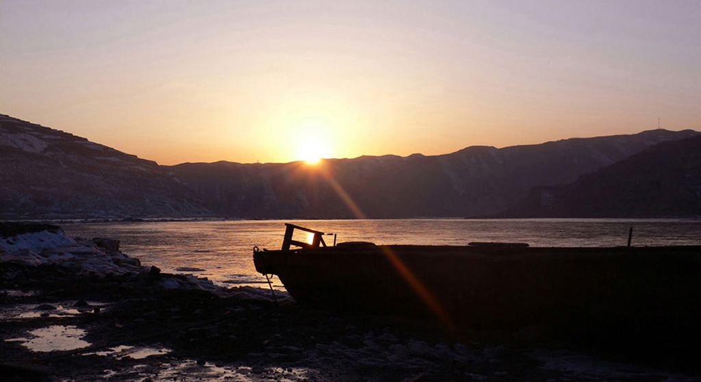 夕阳染黄河 摄影 矛盾