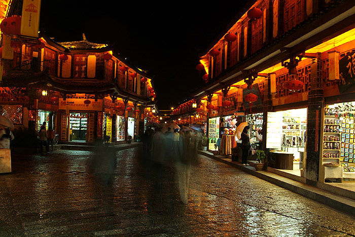 夜雨古镇(一) 摄影 红叶枫树林