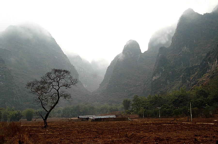 阴雨连绵的粤北山区 摄影 sanye