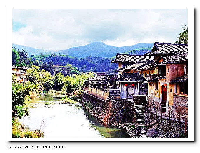 小山村 摄影 笑菊