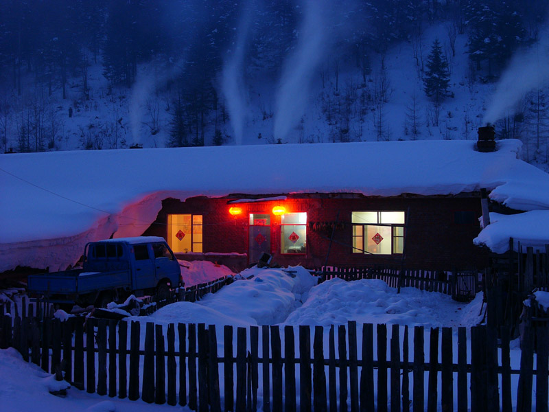 雪夜暖融融 摄影 美旅