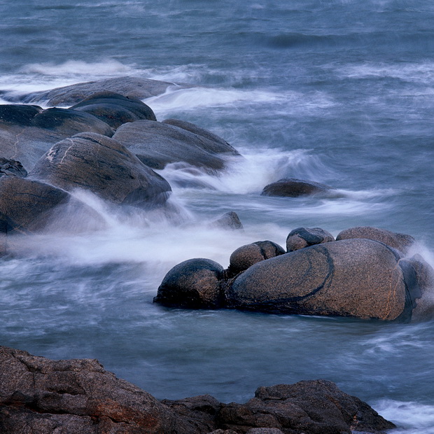 细浪浅唱 摄影 雨后春阳