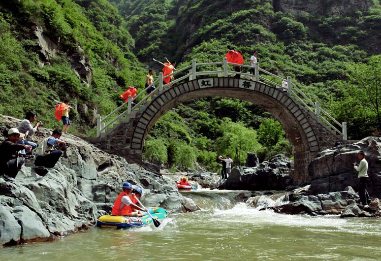 预西大峡谷即景 摄影 风情