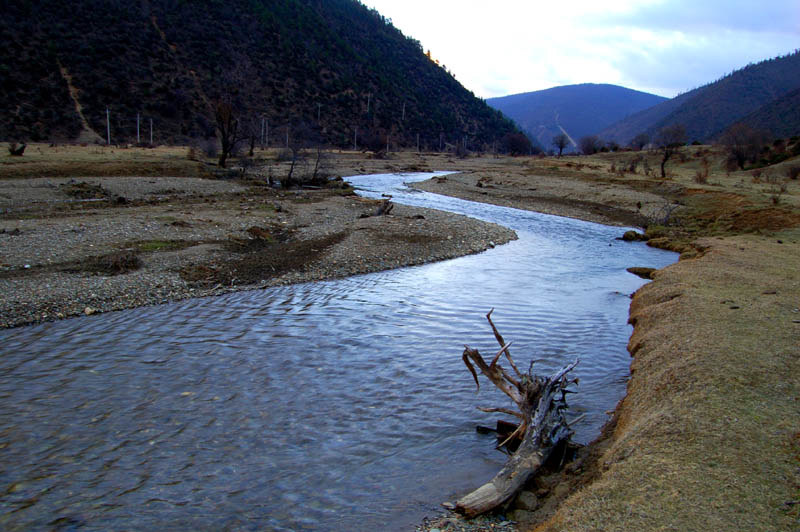 香格里拉．沿途风景(6)—《寻》 摄影 茵冰西子