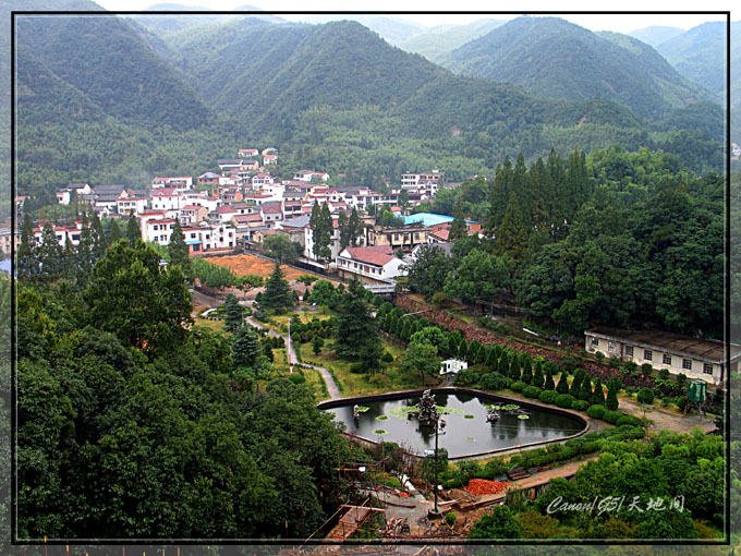 家乡的小山村 摄影 天地间