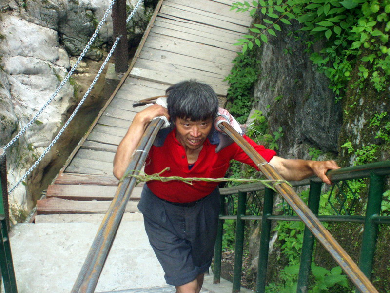 挑夫 摄影 八天河