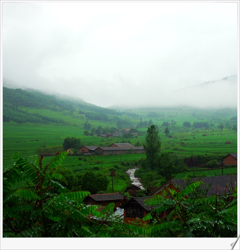 雨后山村 摄影 问悠然