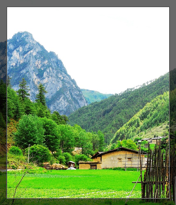 香格里拉大峡谷 摄影 万宝来