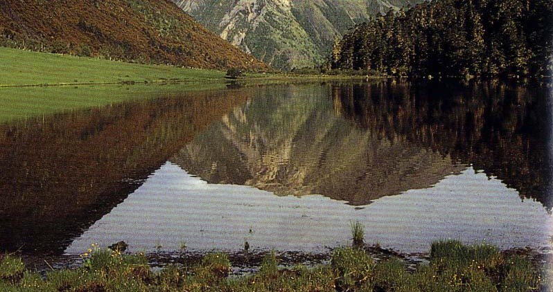 山连着水来水连着山 摄影 独眼者近视角