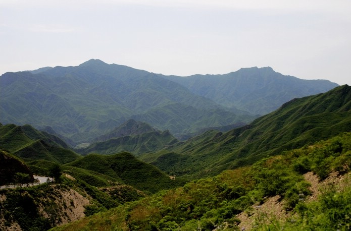 山麓 摄影 怡年