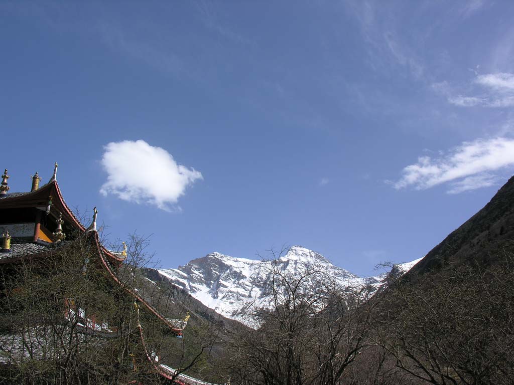 雪山古刹 摄影 未惬