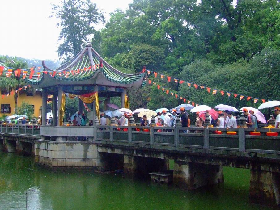 雨中《南华寺》一角 摄影 旭日天堂鸟