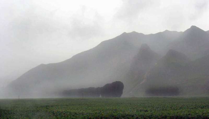 烟雨山岳 摄影 gdgcn