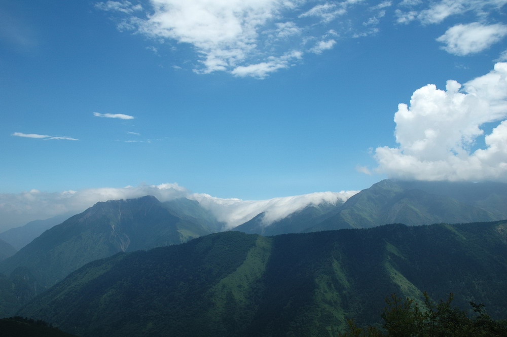 去四姑娘山路上一景 摄影 eig