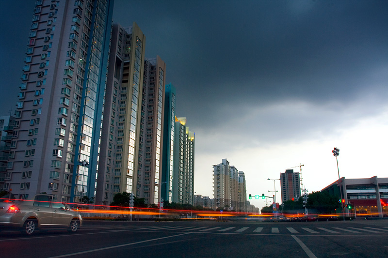 风雨欲来，园区之夜 摄影 delvor