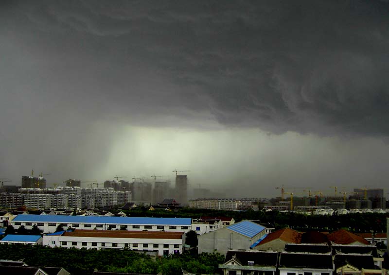 山雨欲来 摄影 书鸣