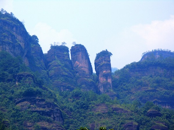 `五夷三姐妹山 摄影 清风行摄