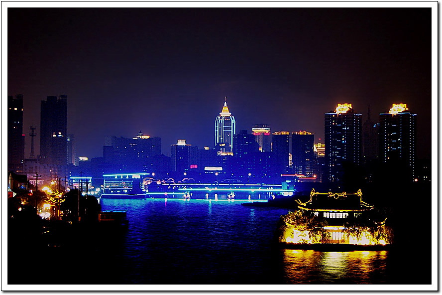 黄埠墩之夜——无锡景(6) 摄影 阿乐