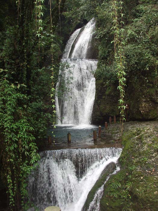 三跌泉 摄影 川冬