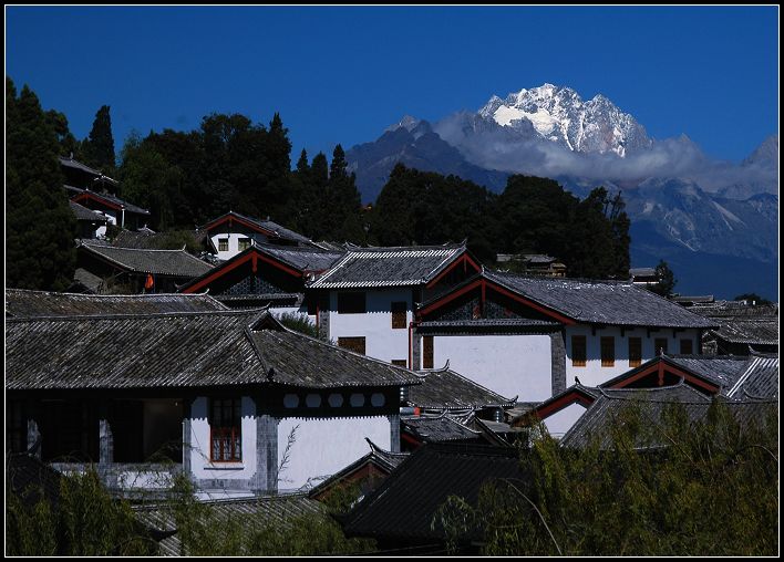 远眺玉龙雪山 摄影 神鹰