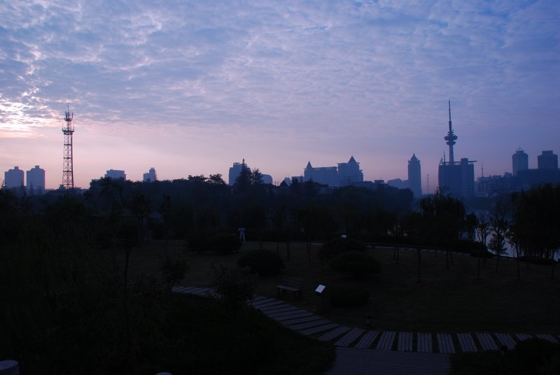 (原创)濠河晨曦(10) 摄影 研影