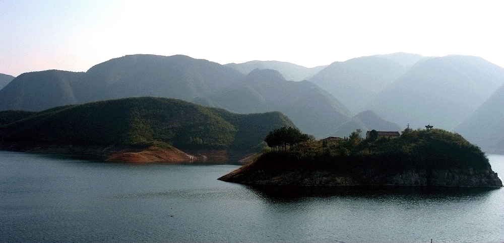 高山平湖 摄影 天堂寨