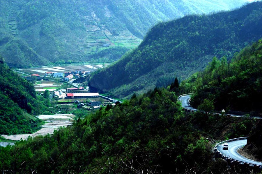 今日山村（一） 摄影 苦丁咖啡