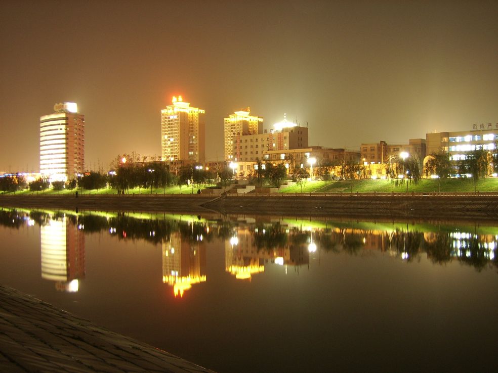 东风渠   夜景 摄影 猎人风采