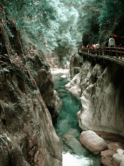 南岭山路 摄影 狙击手