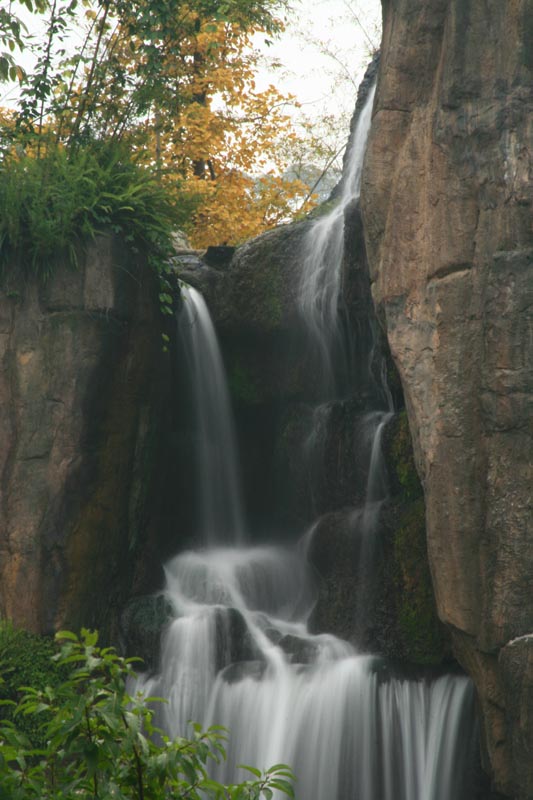 水之秀 摄影 山高云淡