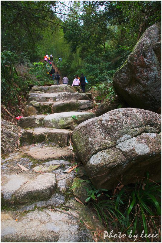 跨越崎岖看风景 摄影 leeee