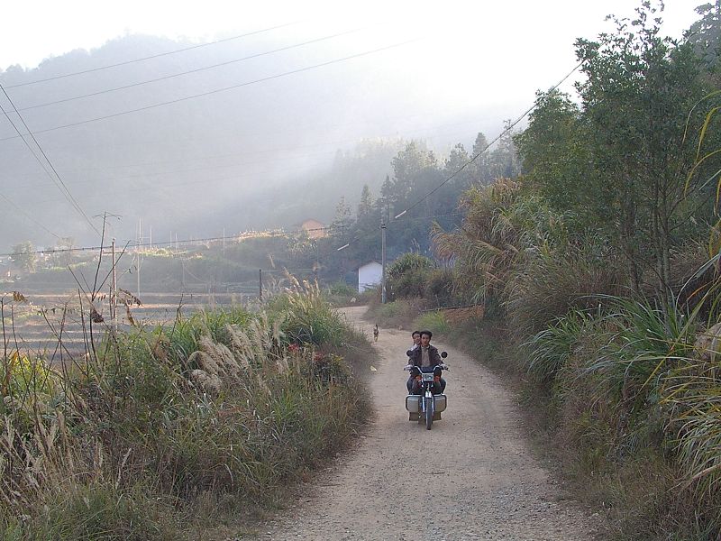 夕阳下的乡间小路 摄影 山人乐