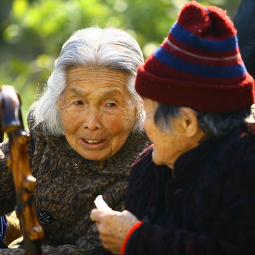 唠家常 摄影 小小竹排