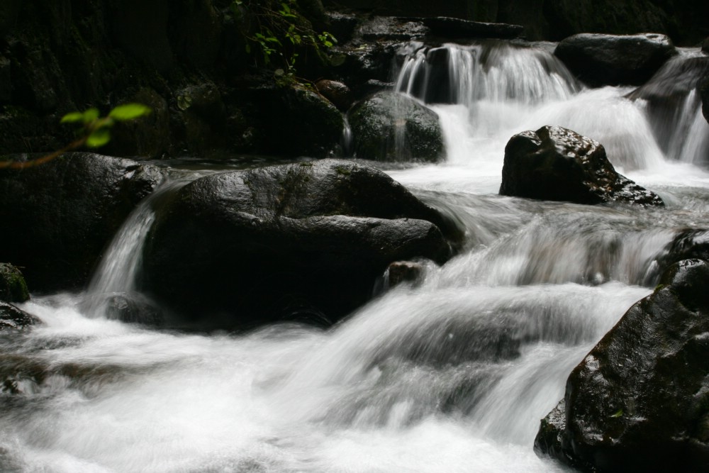 峨眉山溪流 摄影 e海水手